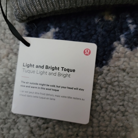 Lululemon Light & Bright Toque NEW